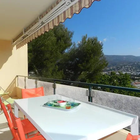 Bormes-les-mimosas, 3 Pieces, 4 Personnes - Fr-1-713-16 * Le Lavandou